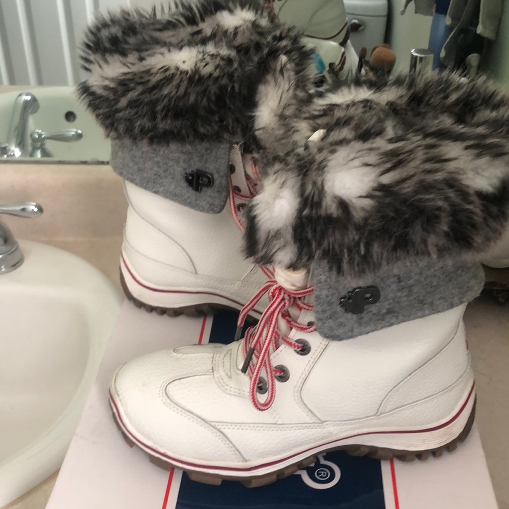 Pajar Canada white leather winter snow boots